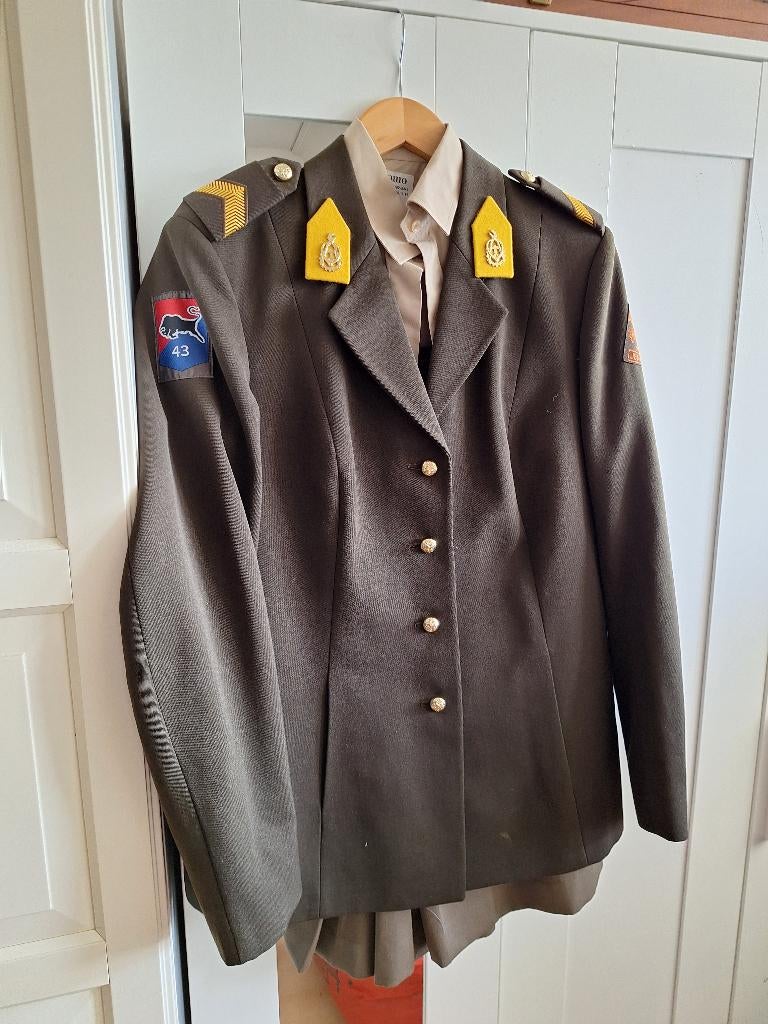 Dames Uniform Koninklijke Landmacht, Ophalen of Verzenden, Landmacht, Nederland, Kleding of Schoenen