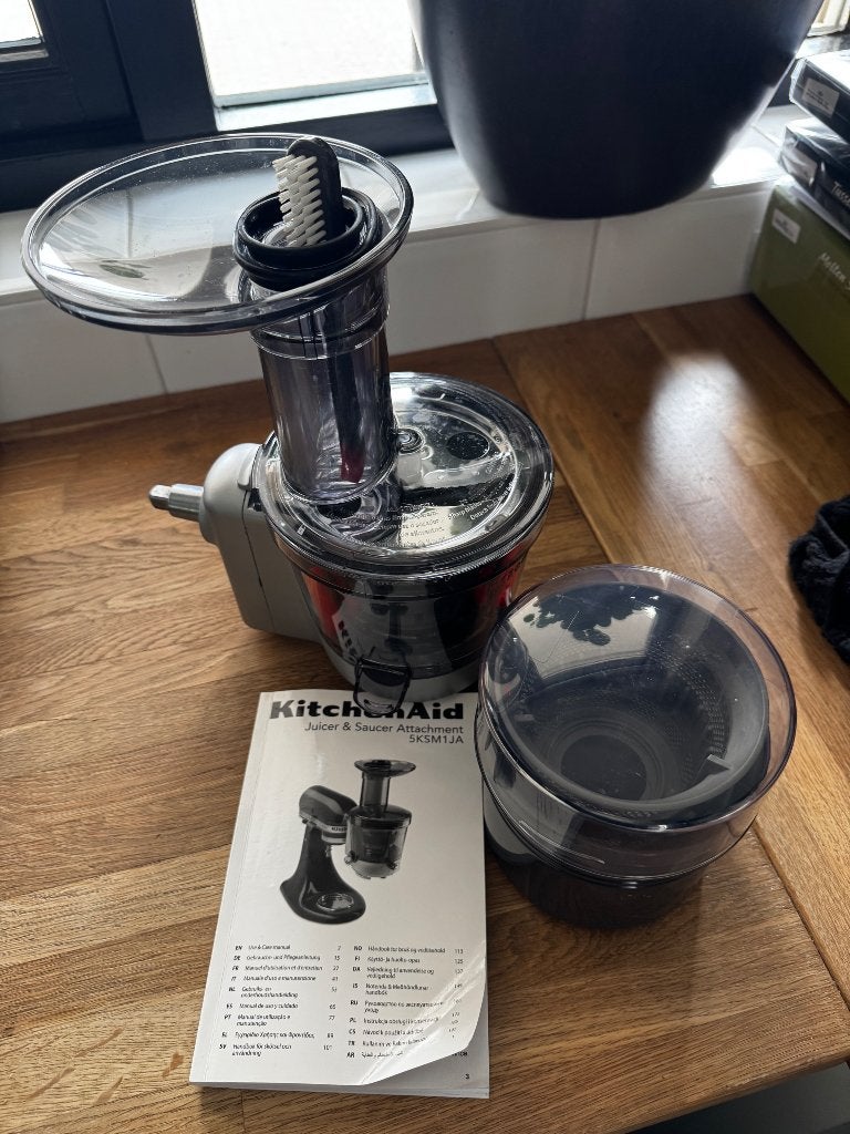 Slowjuicer opzetstuk Kitchenaid, Witgoed en Apparatuur, Juicers, Ophalen of Verzenden, Zo goed als nieuw, Elektrisch, Slowjuicer