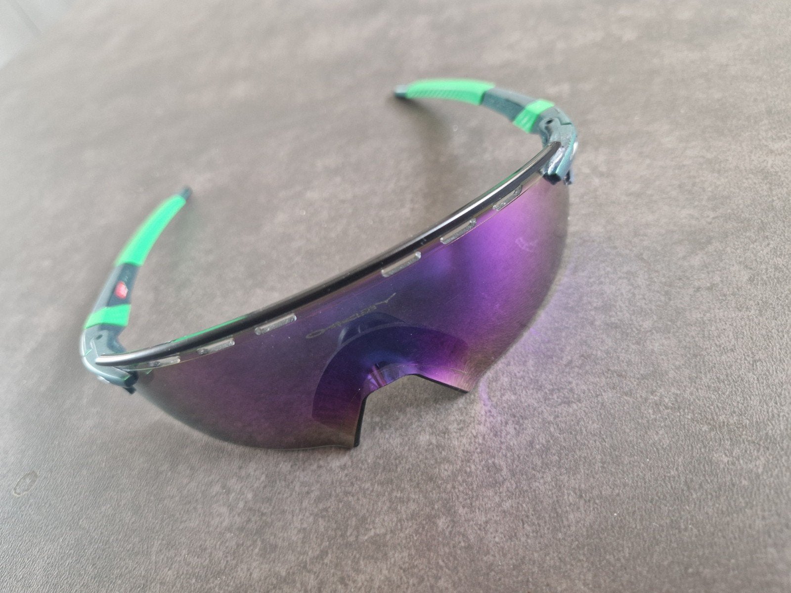 Oakley encoder strike Vented Prizm Zonnebril (2 stuks), Gebruikt, Zonnebril, Overige kleuren, Ophalen of Verzenden