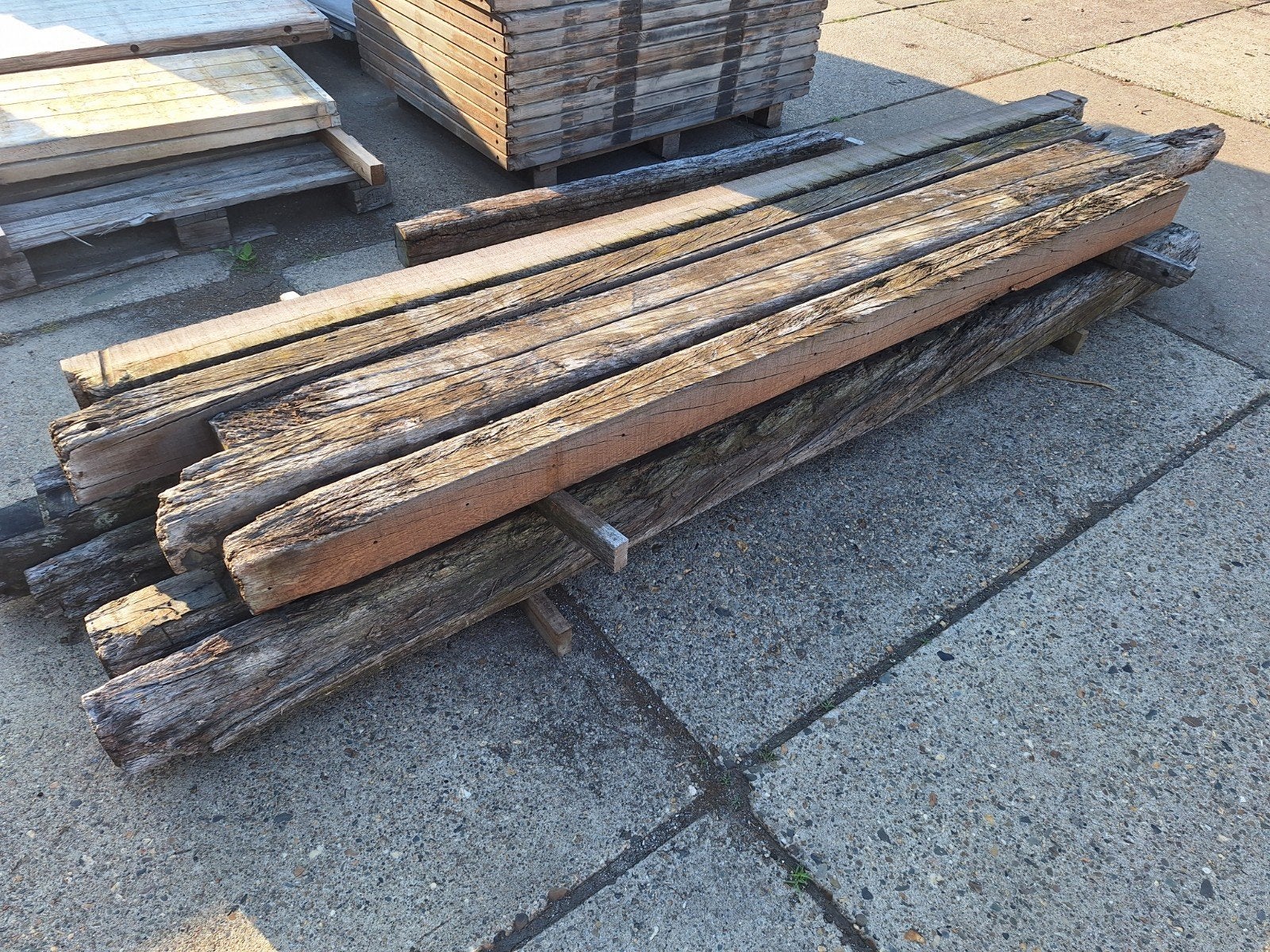 Oude azobe hardhouten  palen  / balken  12x12x250cm, Ophalen of Verzenden, 250 cm of meer, Balken