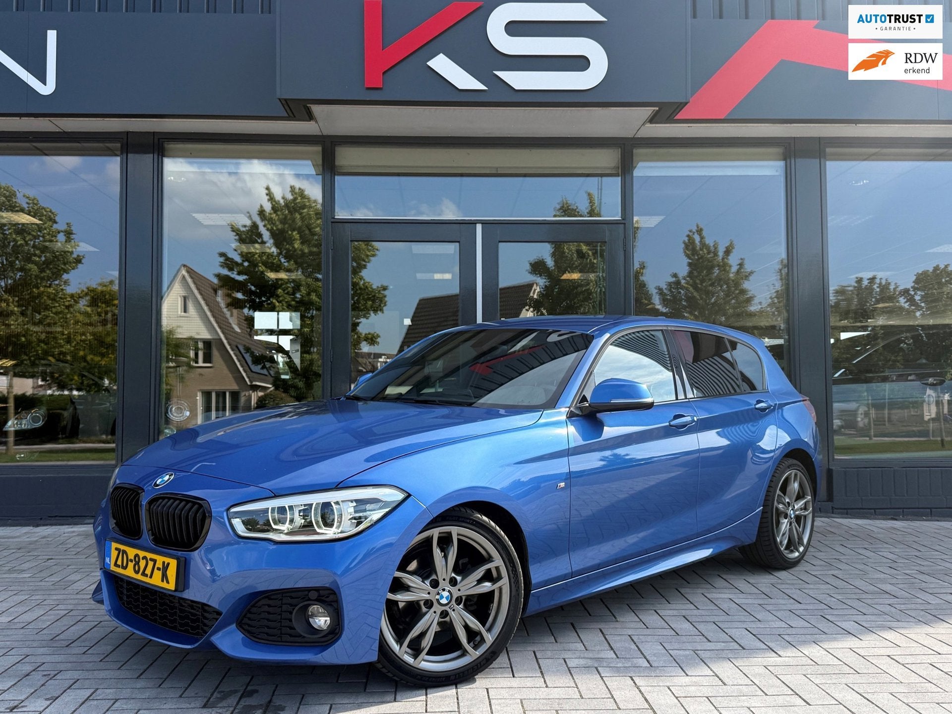 BMW 1-serie 118i Edition M Sport Led Leder Carplay Pdc, 1-Serie, Blauw, Leder, Bedrijf