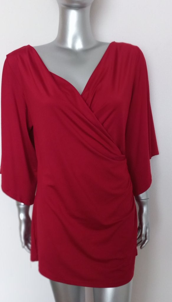 Rood overslagtop met 3/4 wijd uitlopende mouwen, maat L, Ophalen of Verzenden, Zo goed als nieuw, Maat 42/44 (L), Rood