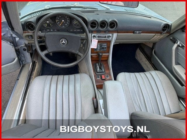 Mercedes-Benz 450 SL, foto 12