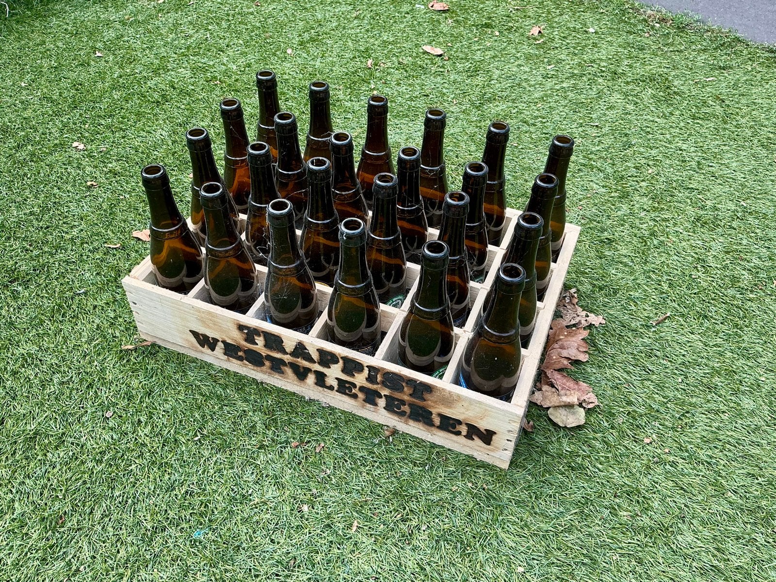 Twee originele houten kratjes Westvleteren, Ophalen, Gebruikt
