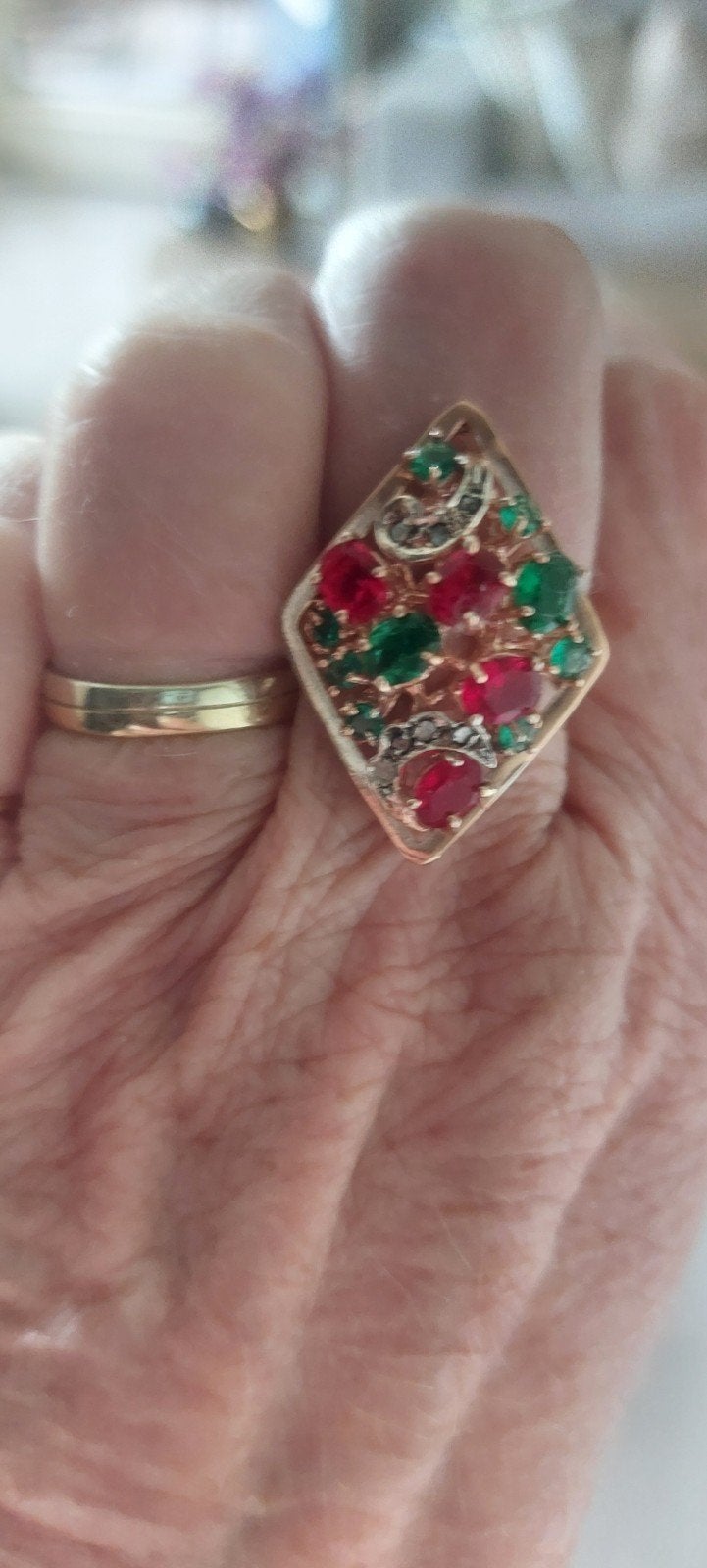Prachtige gouden cocktail ring, Nieuw, Ophalen of Verzenden, 17 tot 18, Dame