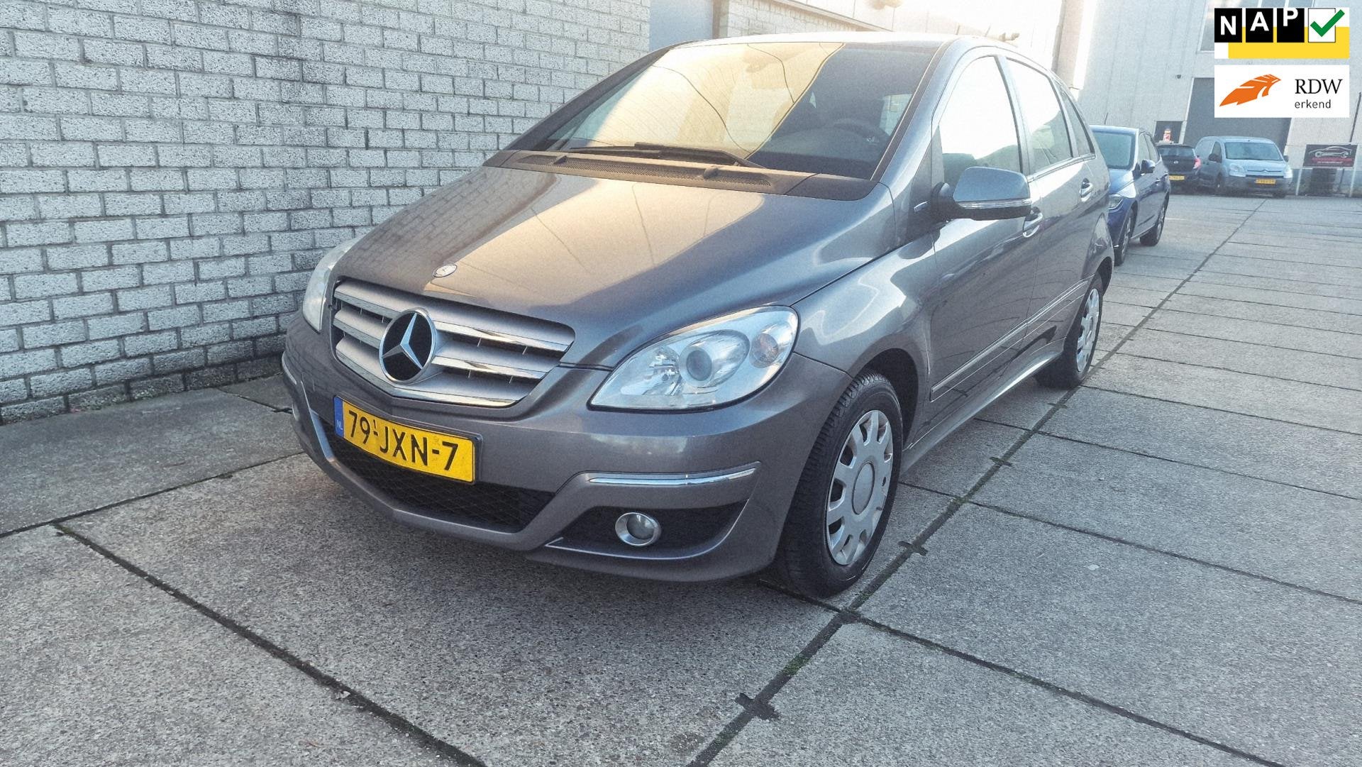 Mercedes-Benz B-klasse 160 BlueEFFICIENCY 2e eigenaar Airco, Auto's, Mercedes-Benz, Voorwielaandrijving, Euro 5, Origineel Nederlands