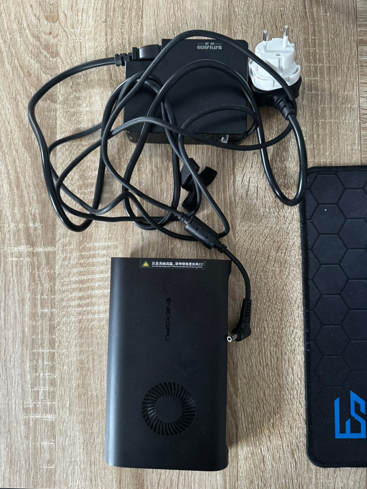 ONEXGPU eGPU – Radeon RX 7600M XT 8GB – USB4 / OCuLink, Ophalen, HDMI, GDDR6, PCI-Express 4