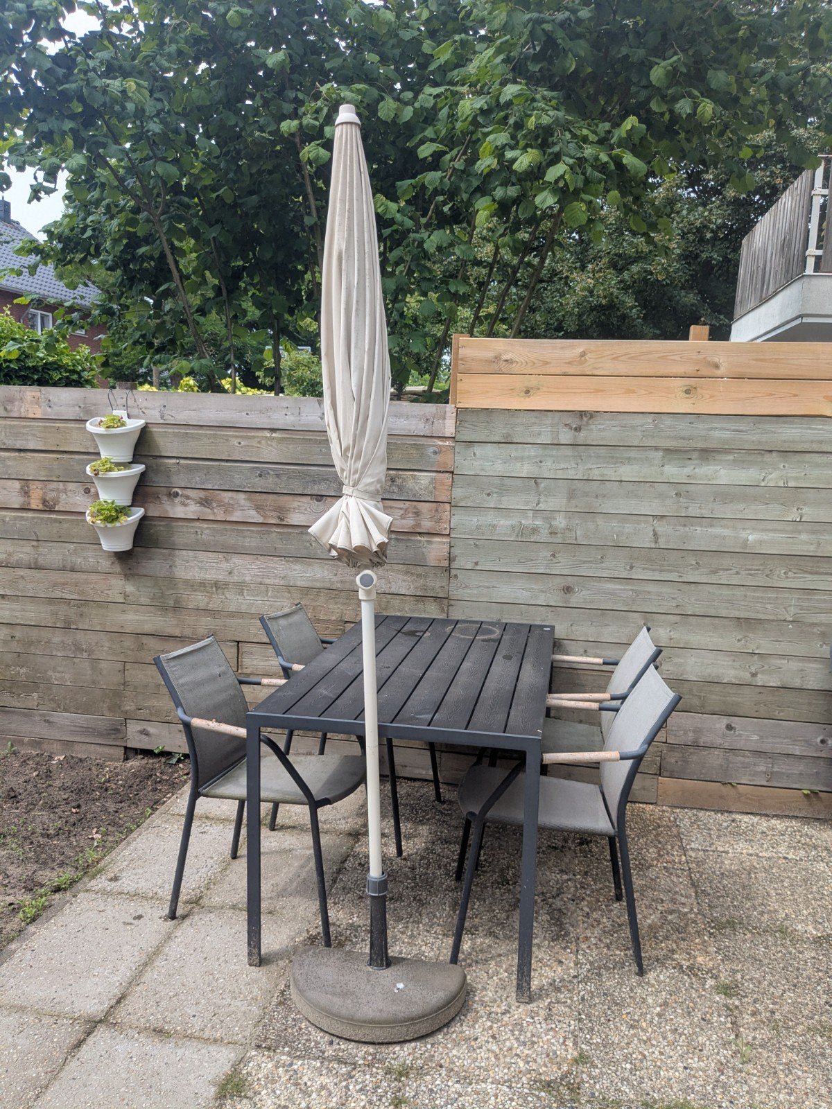 Tuinset met parasol, Tuin en Terras, Tuinsets en Loungesets, Ophalen, Gebruikt, 4 zitplaatsen, Tuinset