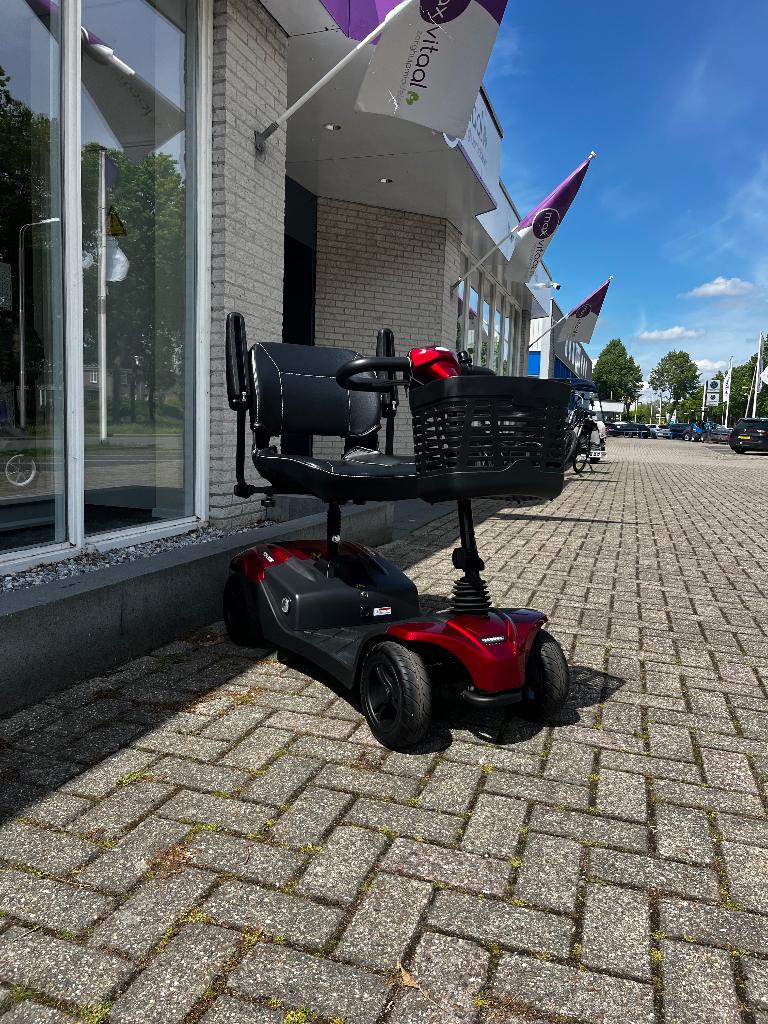 CTM HS-328 Scootmobiel, 10 km/u of minder, Zo goed als nieuw, CTM, 36 t/m 45 km