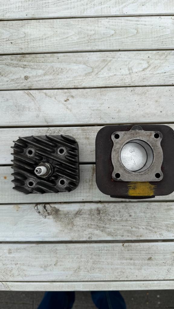 Piaggio Zip 2t Cilinderkit, Ophalen of Verzenden, Zo goed als nieuw, Cilinder