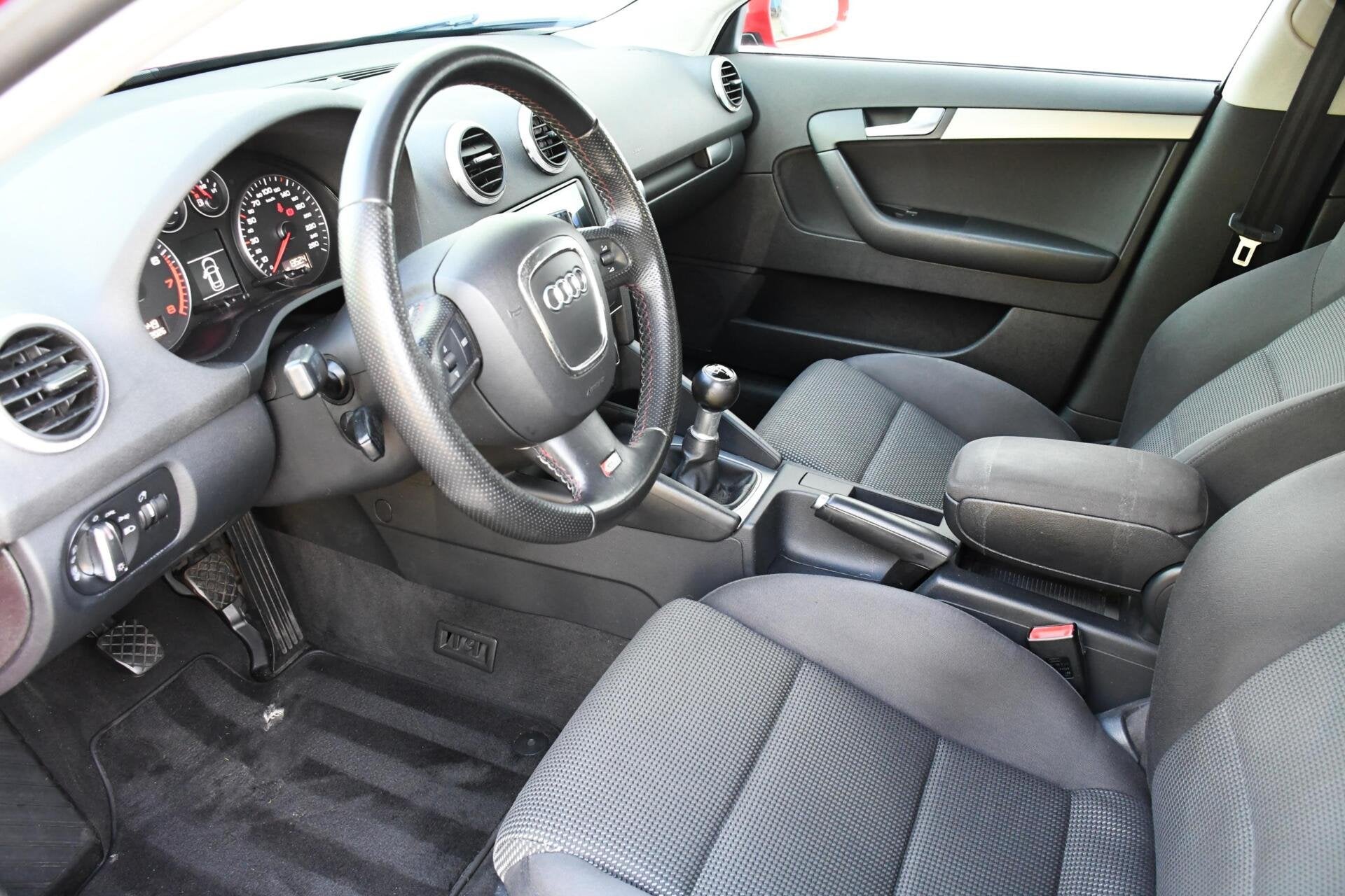 Audi A3 Sportback 1.4 TFSI Ambition Pro Line Business, Auto's, Voorwielaandrijving, Euro 5, Gebruikt, 4 cilinders