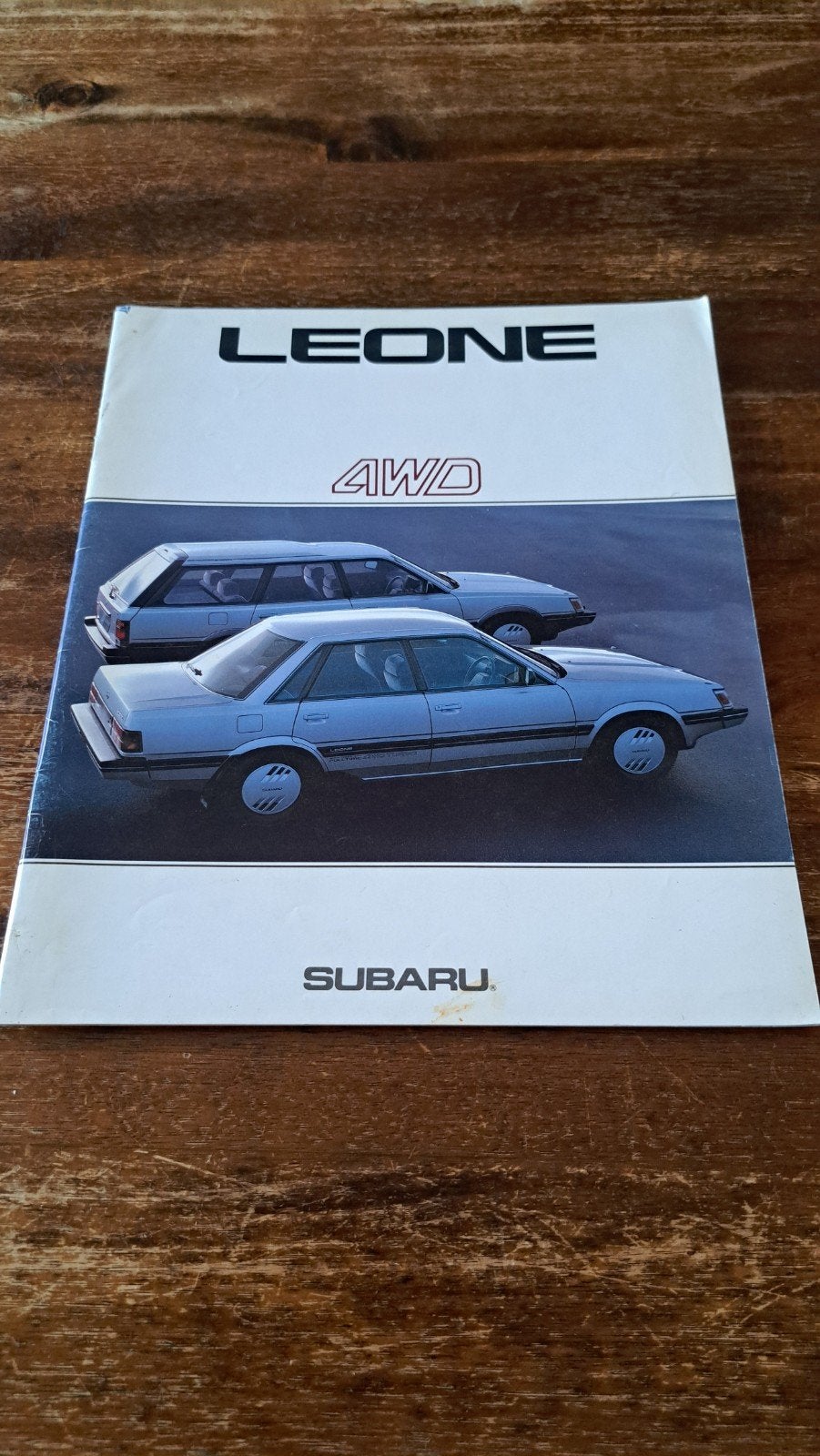 Japanse folder Subaru Leone 1987, Ophalen of Verzenden, Zo goed als nieuw, Auto's