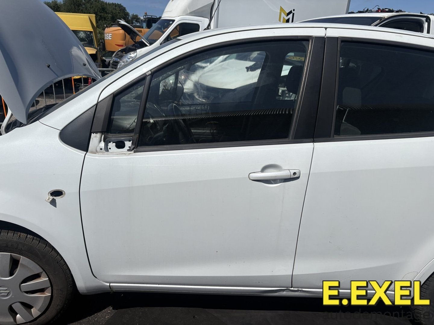 Deur links voor Suzuki Splash agila B Kleur ZNLB, Gebruikt, -, Deur, Voor