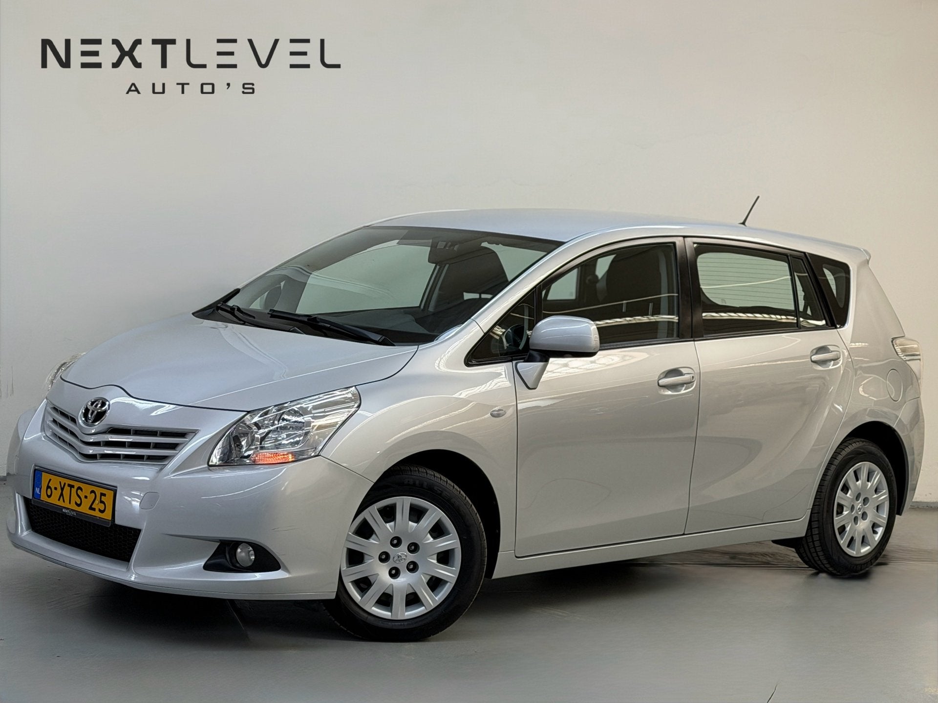 Toyota Verso 1.8 VVT-i Aspiration 7p AUTOMAAT Cruise, Auto's, Automatische klimaatregeling, Gebruikt, Zwart, 4 cilinders