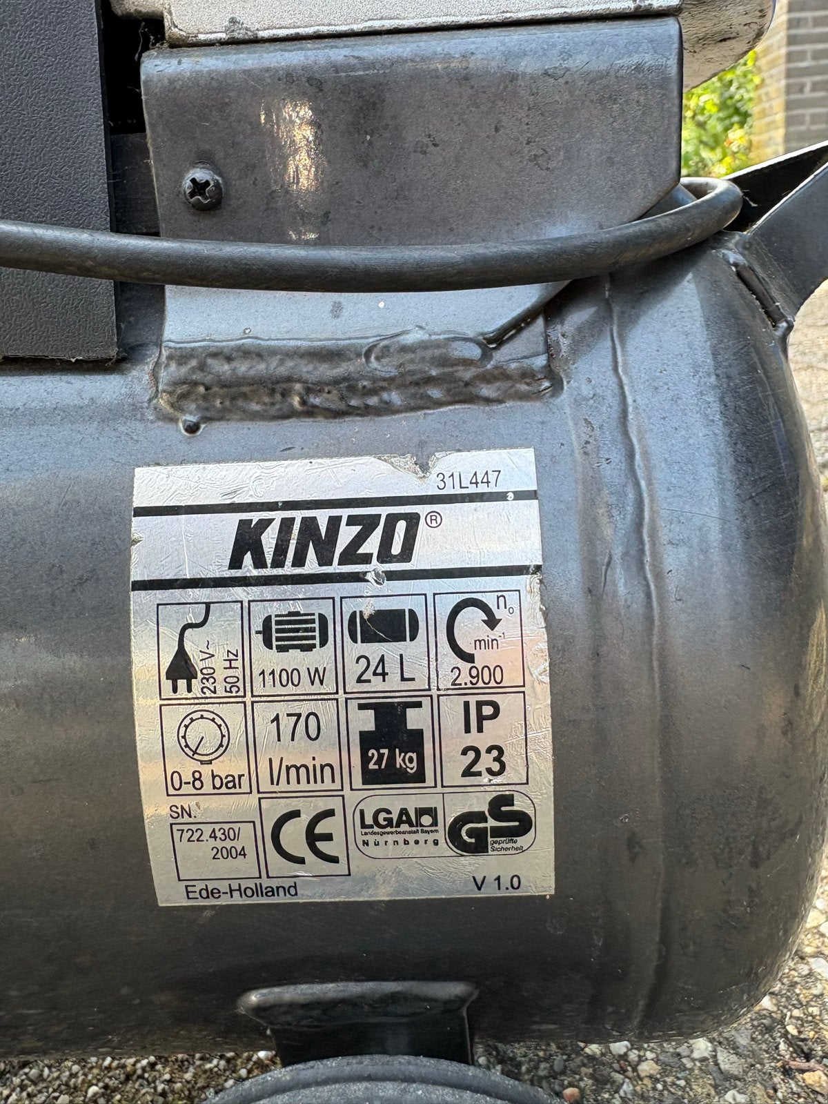 Kinzo Air Power Compressor 24L - Mobiel en Krachtig, Ophalen, Gebruikt, 6 tot 10 bar, Minder dan 200 liter/min