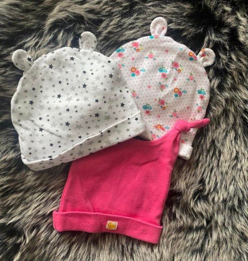 Baby mutsjes €1,50 per stuk, Maat 50, Zo goed als nieuw, Muts, Verzenden