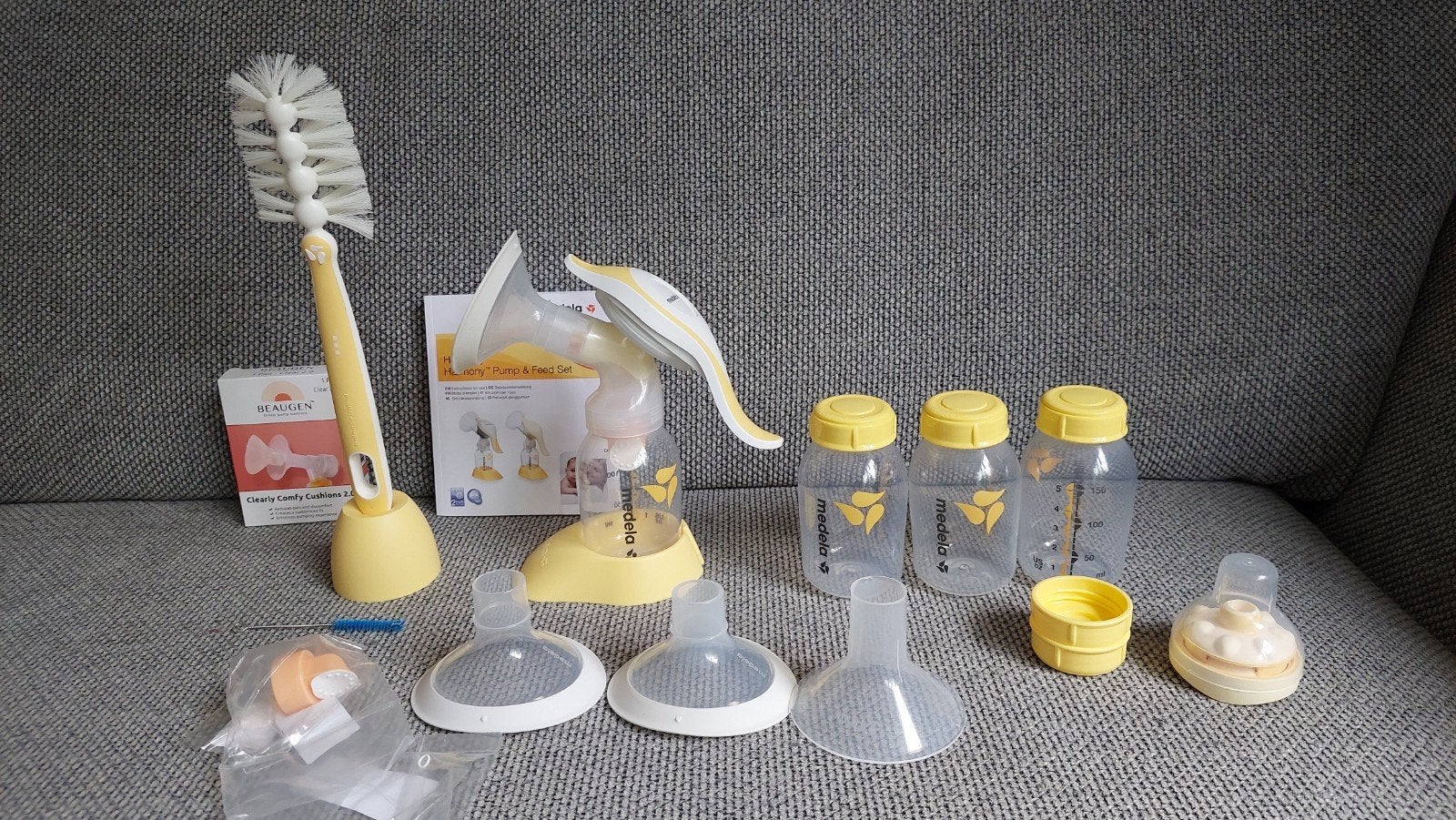 Medela Harmony handkolf incl. flesjes en reserve onderdelen, Ophalen