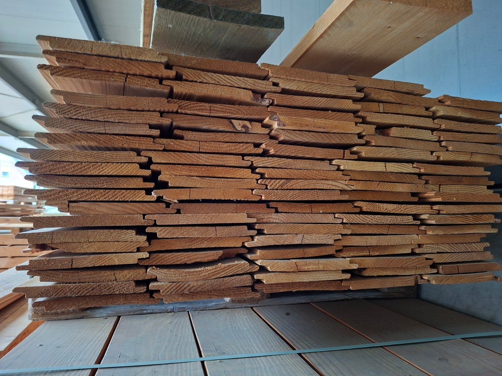 DEZE WEEK OPHALEN partij douglas sponningplanken 77,5 m2, Ophalen, Nieuw, 250 cm of meer, Planken