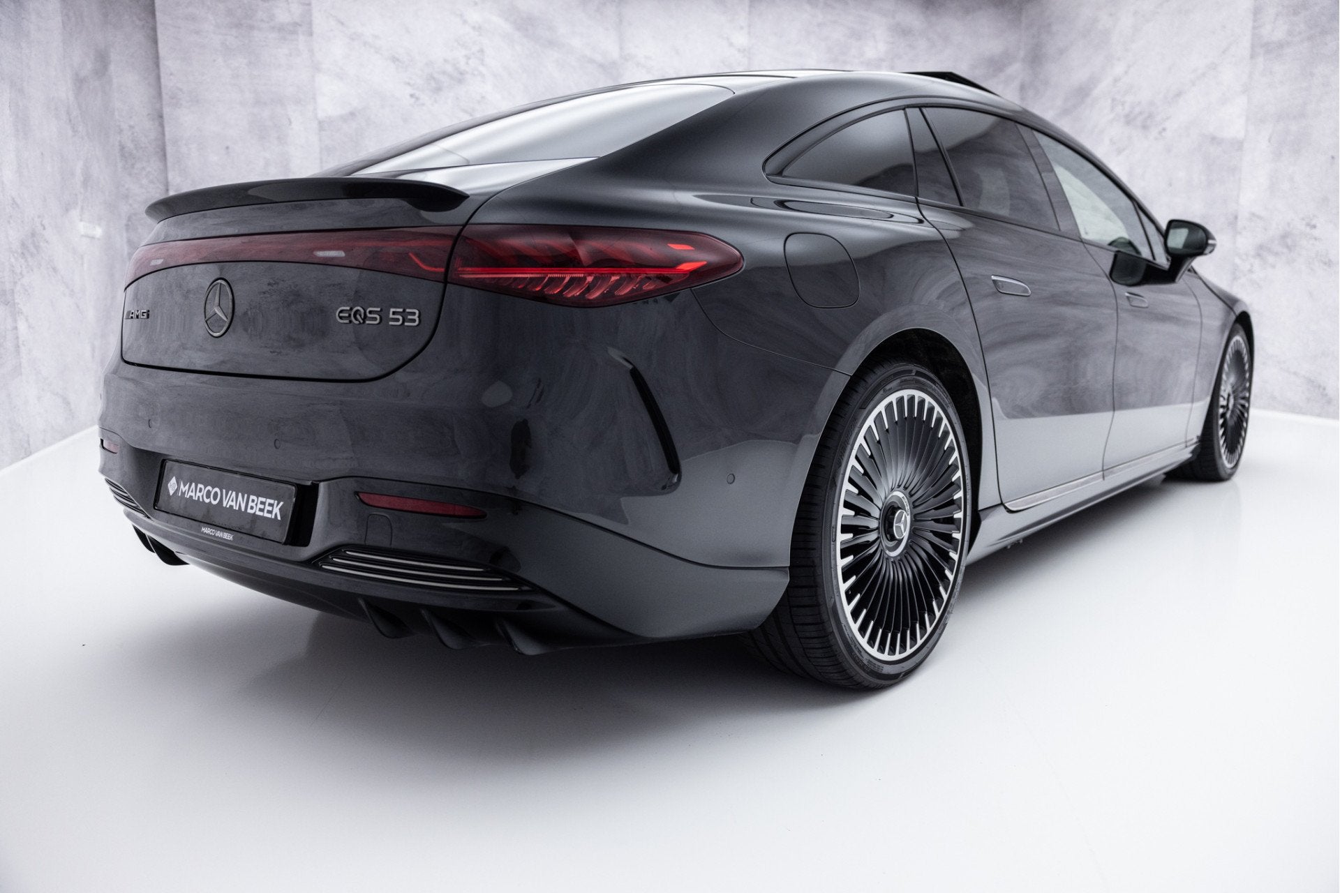 Mercedes-Benz EQS AMG 53 4MATIC+ 108 kWh | Pano | Hyperscree, Automaat, Achterwielaandrijving, Gebruikt, 4 stoelen