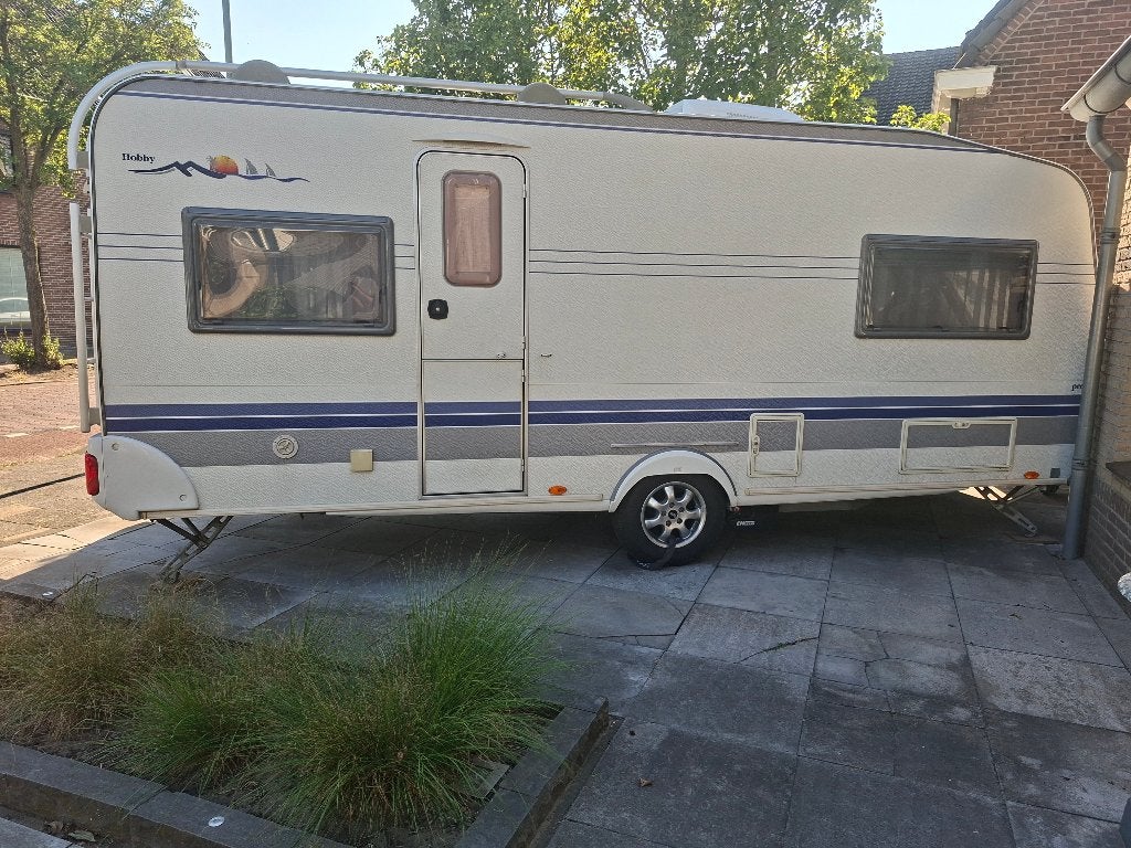 Hobby 540 L, Rondzit, Hobby, Queensbed, 7 tot 8 meter