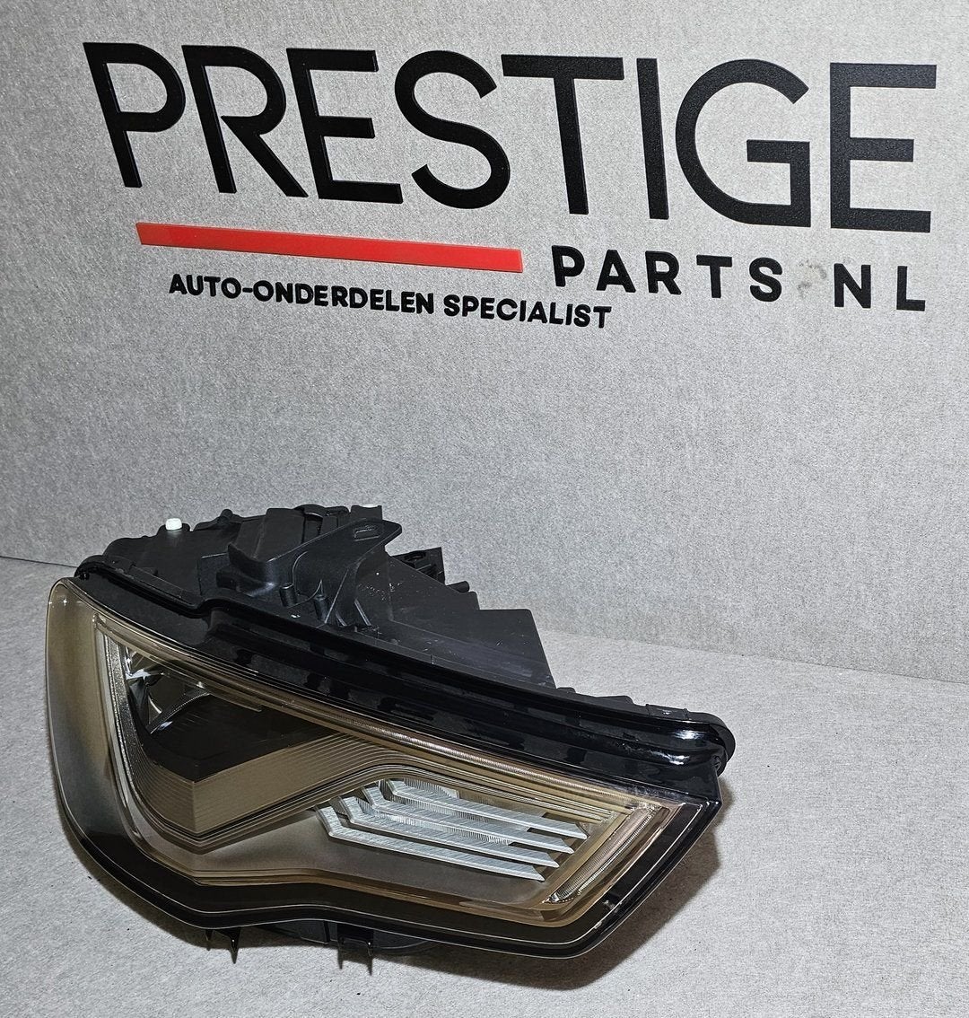 Koplamp Audi A3 8V Voll Led Rechts S3 RS3 E-TRON 8V0941034, Auto-onderdelen, Verlichting, Gebruikt, Herkomst onderdeel bekend