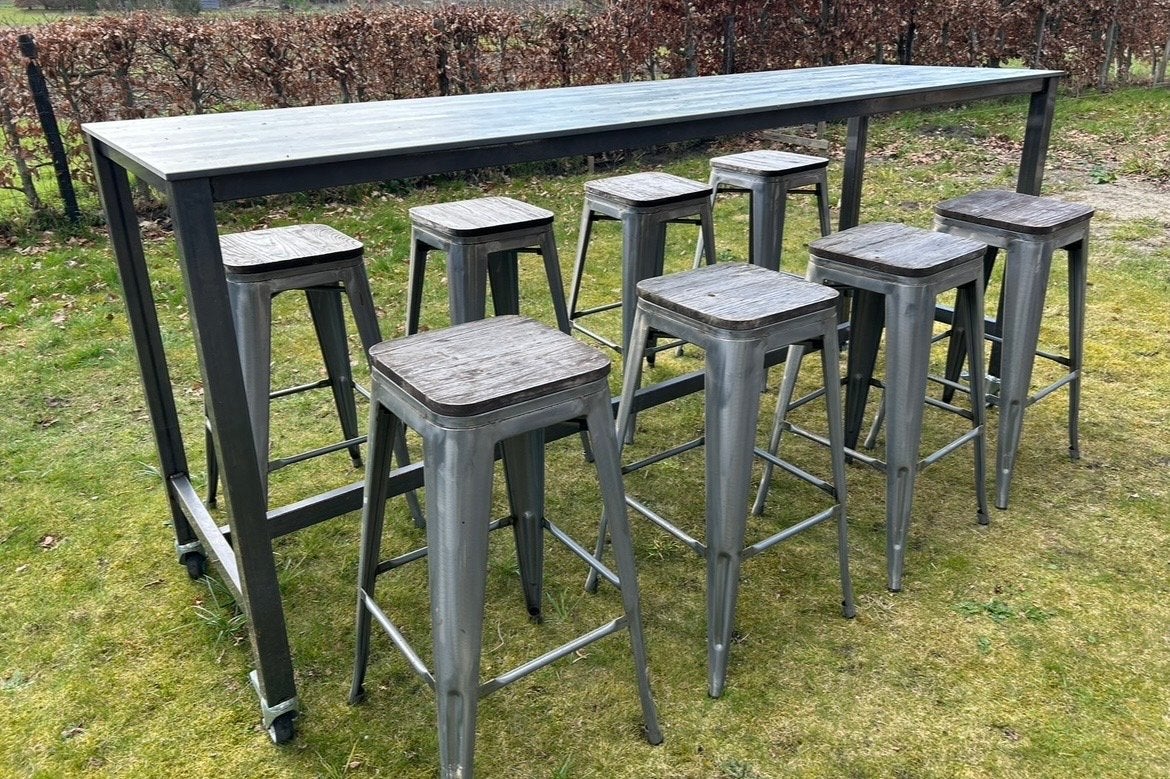 Industriële bartafel met 8 krukken, Huis en Inrichting, Ophalen, Gebruikt