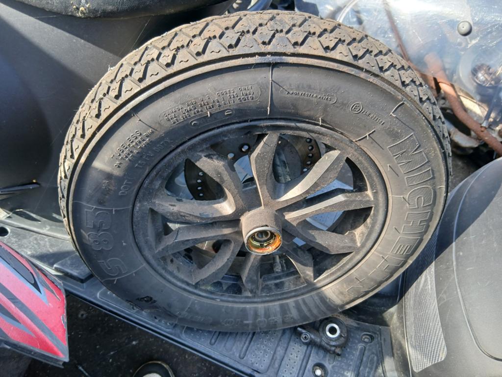 Voorwiel iva riva capri agm Santini enzo...10 inch gy6 china, Ophalen of Verzenden, Gebruikt, Overige typen, Overige merken