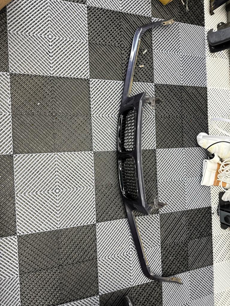 E36 Grill houder e36 type 1, Auto-onderdelen, Ophalen, Gebruikt, Bumper, Voor