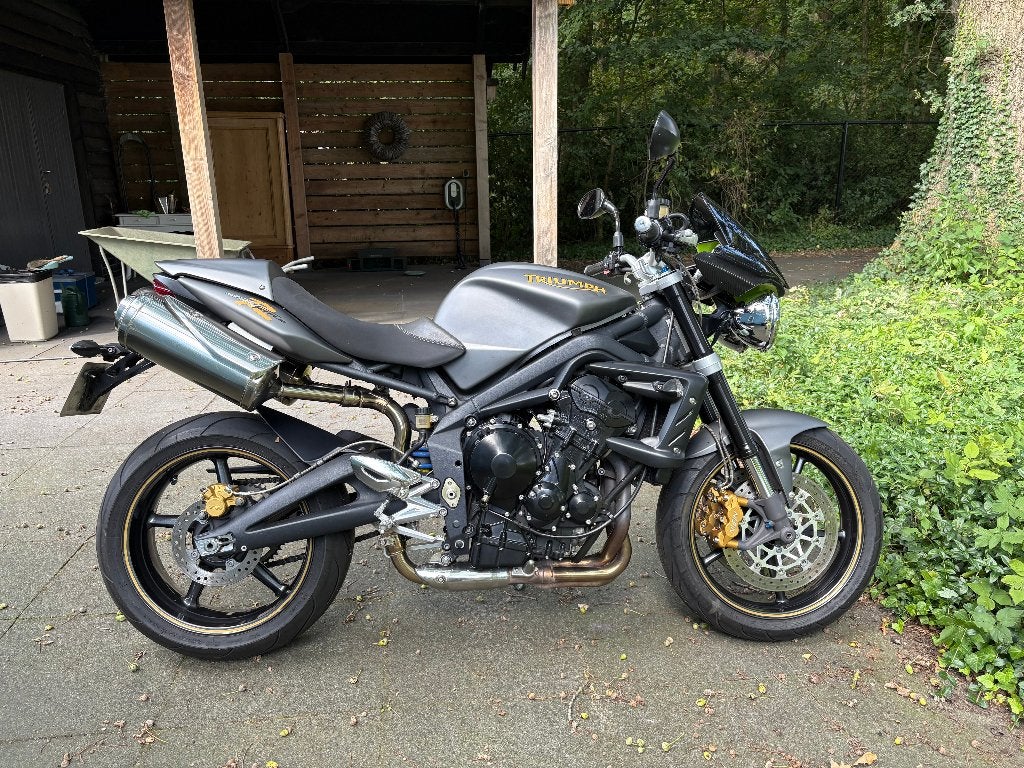 Triumph Street Triple 675 R, 675 cc, Occasion, Motorrijbewijs A, 3 cilinders