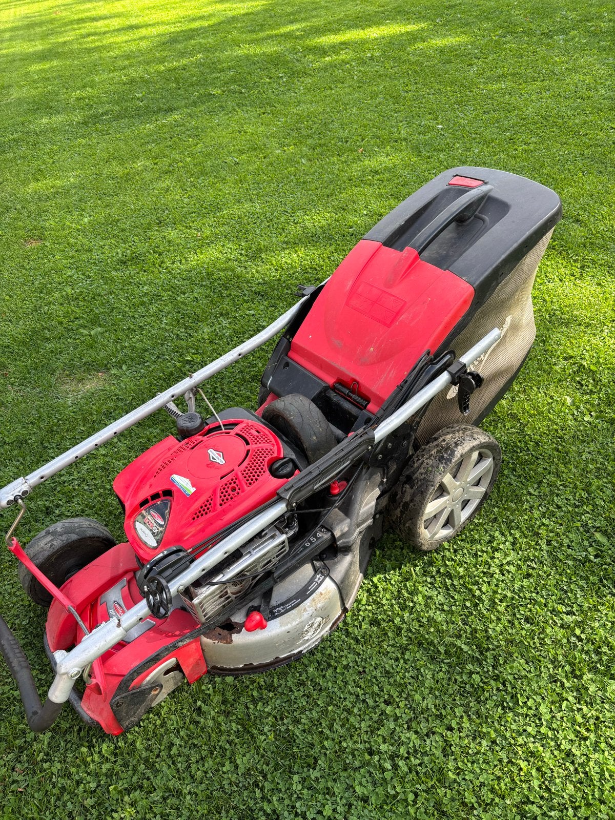 Grasmaaier Castelgarden Briggs & Stratton 625EX - Voor onder, Tuin en Terras, Cirkelmaaier, Gebruikt, Ophalen of Verzenden, 40 t/m 49 cm