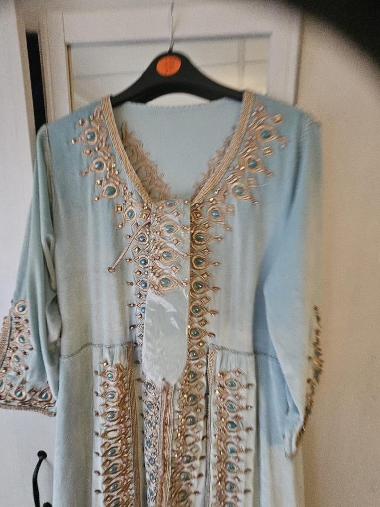Elegante Lichtblauwe mobra  Kaftan met Gouden Borduurwerk, Overige typen, Blauw, Maat 46/48 (XL) of groter, Nieuw
