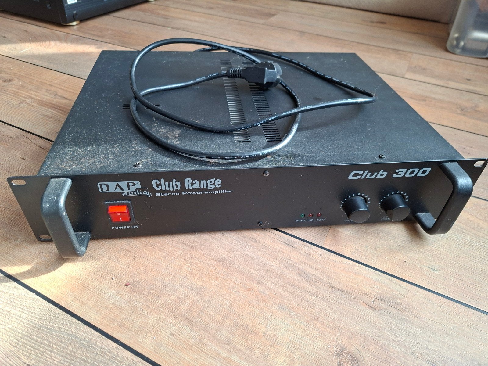 DAP Audio Club Range Club 300 Stereo Eindversterker, Overige merken, Gebruikt, Ophalen of Verzenden, 60 tot 120 watt