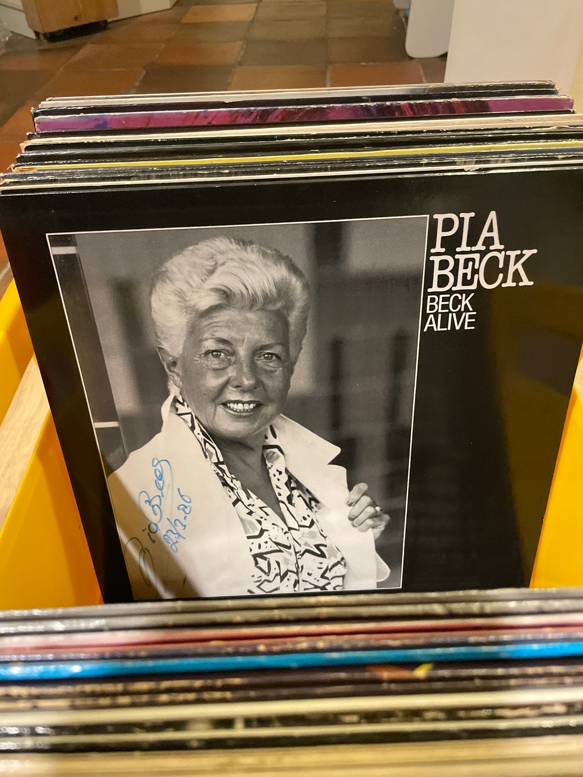 Pia Beck - Beck Alive LP (Gesigneerd), Ophalen, LP, Gebruikt, Gesigneerd