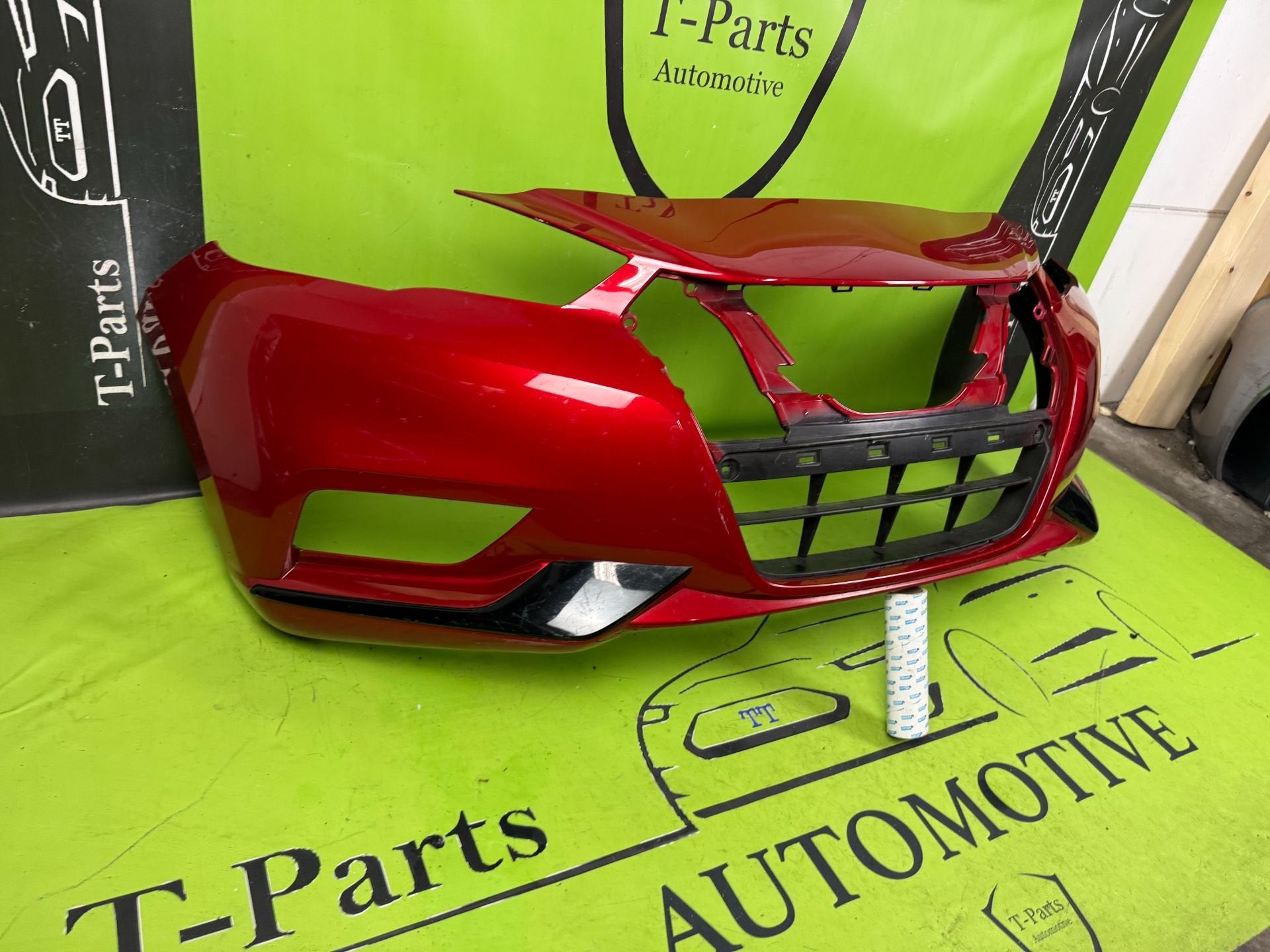 nissan micra k14 voorbumper bumper, Voor, Takashima 1-chome 1-1
220-8686  Yokohama, Ophalen of Verzenden, Bumper