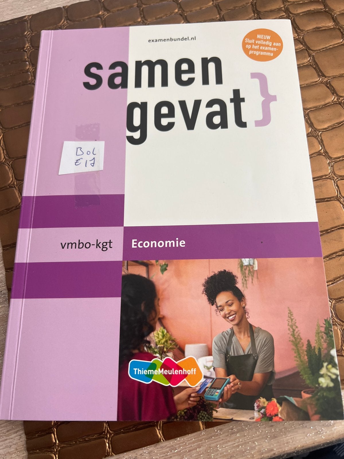 Samengevat vmbo-kgt Economie examenbundel, Ophalen, Gamma, Zo goed als nieuw, MBO
