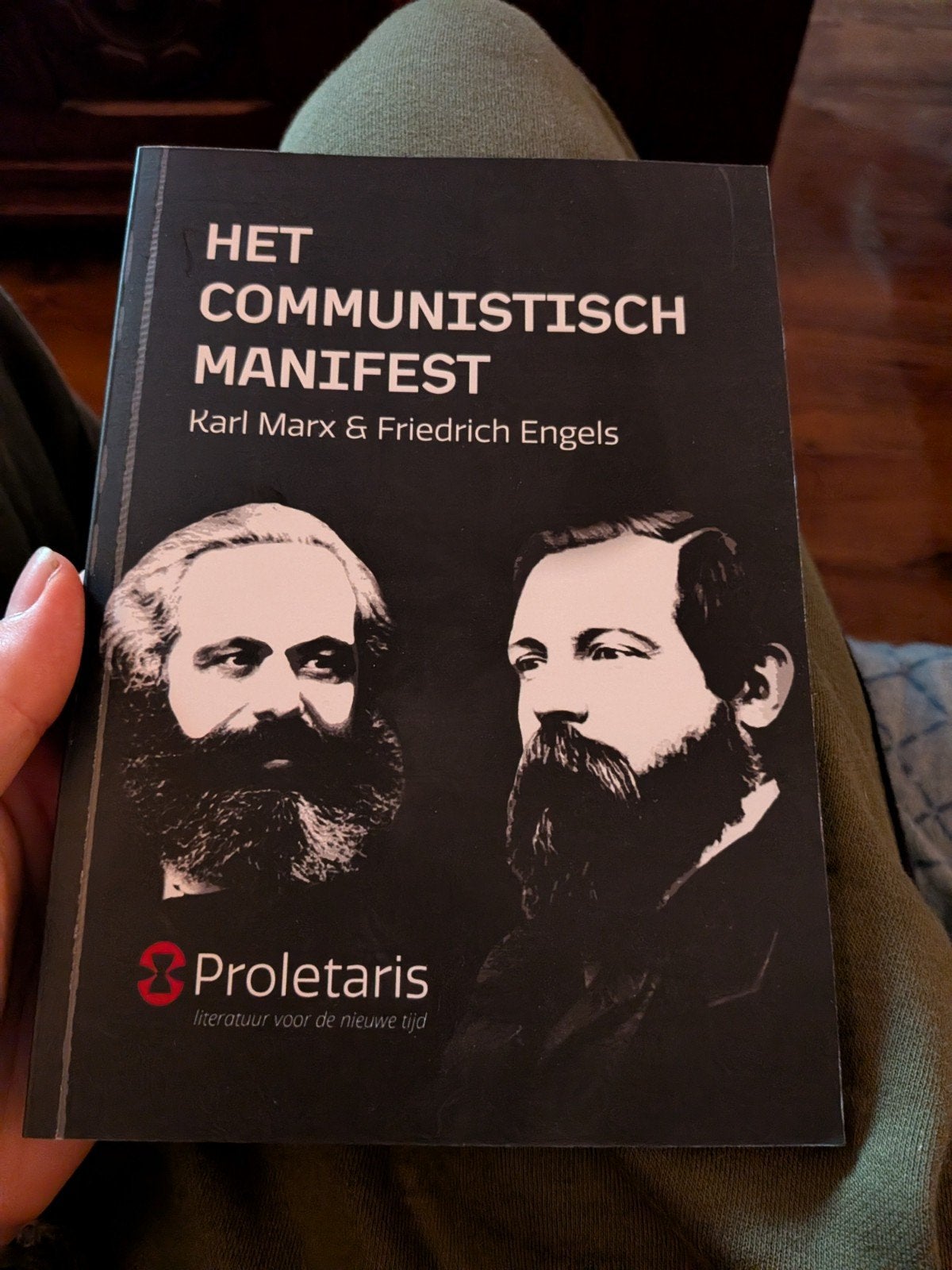 Karl Marx - Het communistisch manifest, Ophalen of Verzenden, Zo goed als nieuw, Karl Marx