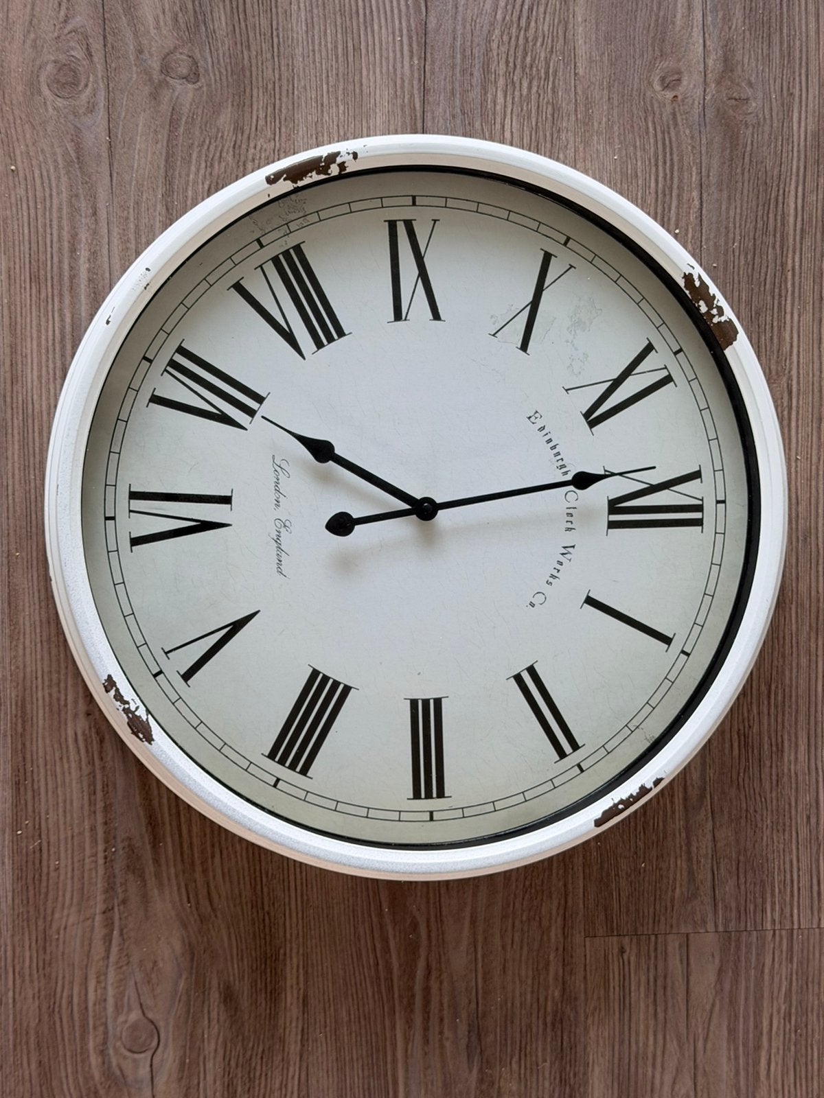 Vintage wandklok met Romeinse cijfers – wit/crème, Ophalen, Gebruikt, Wandklok
