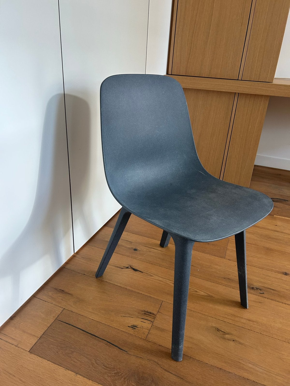 Odger stoel IKEA Donkergrijze/blauw, Huis en Inrichting, Stoelen, Ophalen, Kunststof, Gebruikt, Eén