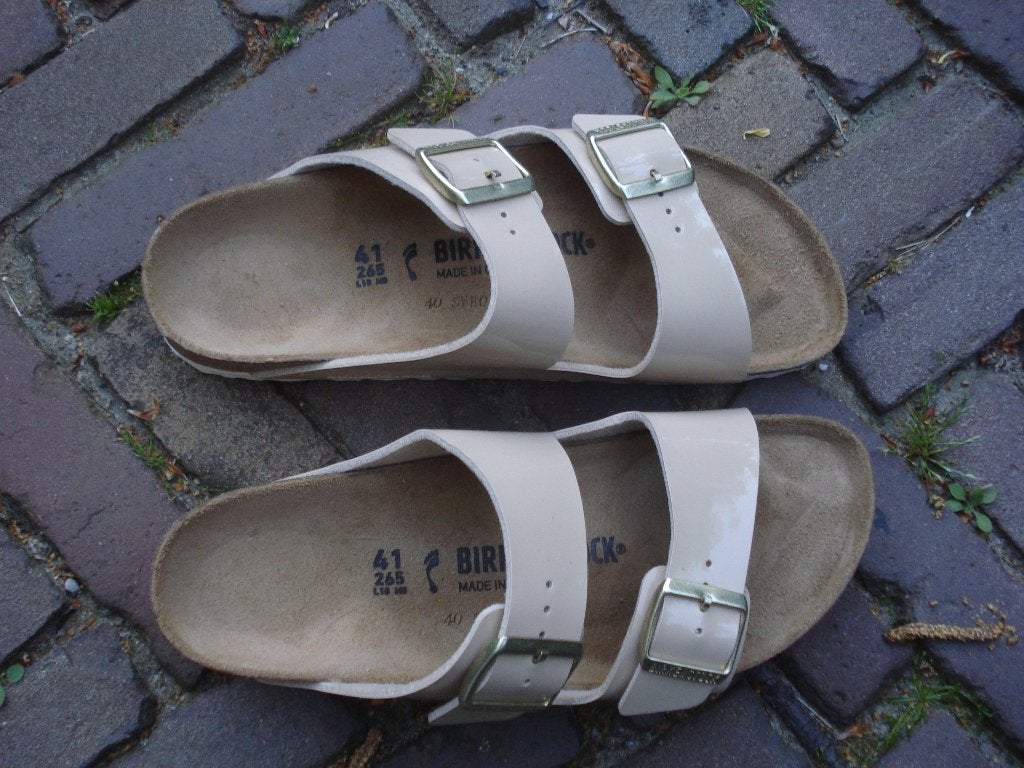 BIRKENSTOCK ARIZONA BEIGE NIEUW 41 NU GRATIS VERZENDING POST, Slippers, Verzenden, Beige, Nieuw