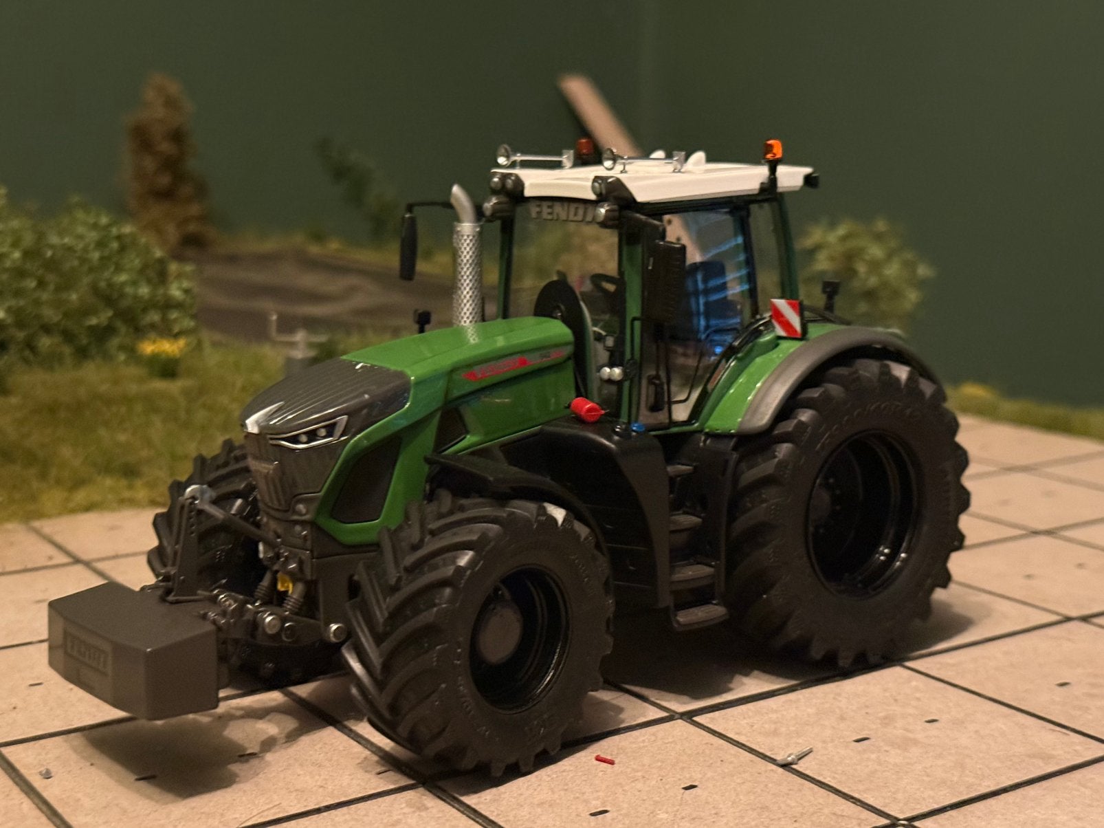 Fendt 942 wiking 1:32 verbouwd, Ophalen of Verzenden, Zo goed als nieuw, Tractor of Landbouw, Overige merken