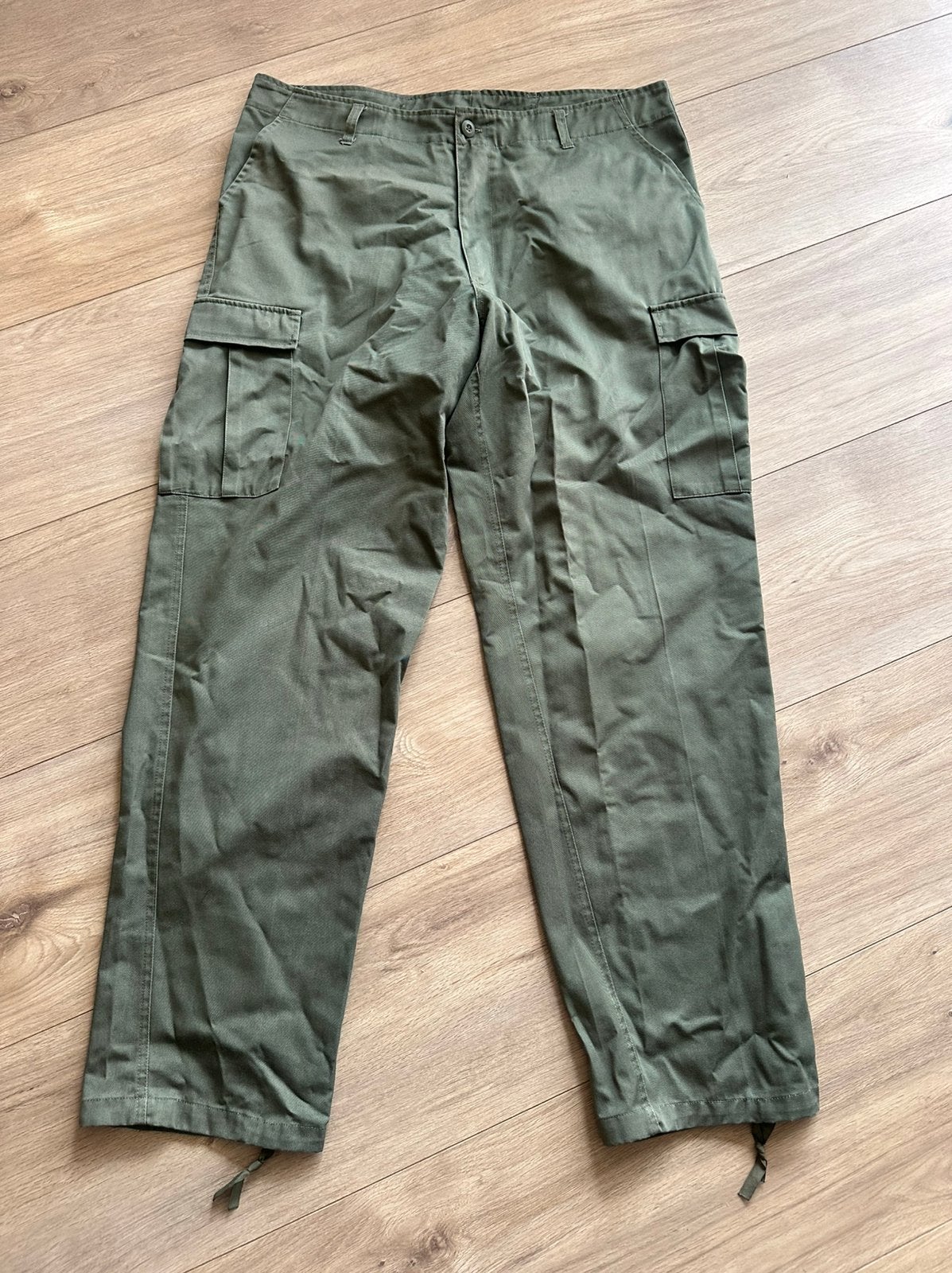 Leger broek maat XL inclusief riem, Kleding | Heren, Ophalen, Gedragen, Maat 56/58 (XL), Groen