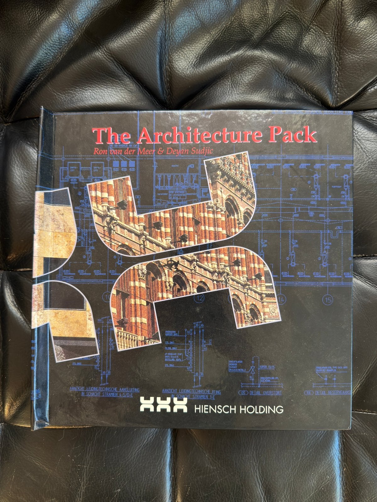 The Architecture Pack – Ron van der Meer –  met 3D-model, Ophalen, Zo goed als nieuw, Architectuur algemeen