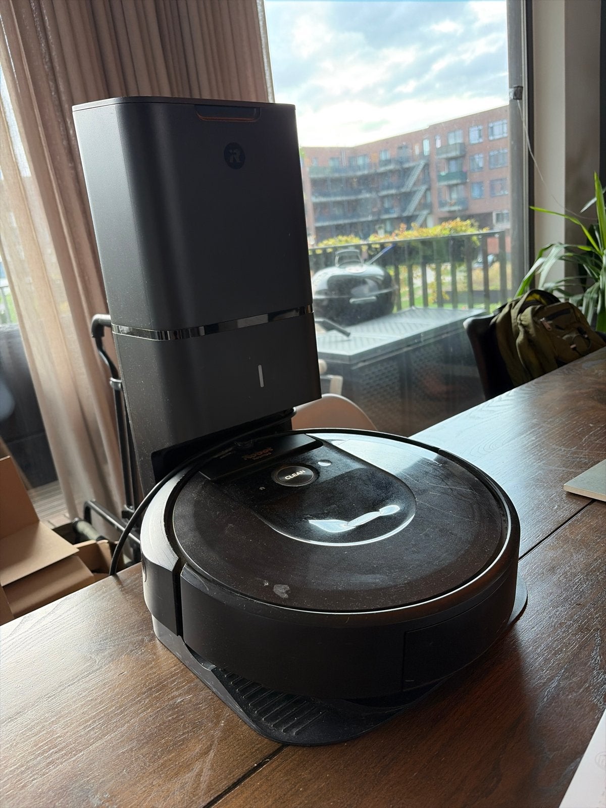 iRobot Roomba i7+ Robotstofzuiger met zelflegende basis, Ophalen, Gebruikt, IRobot, Automatisch legen