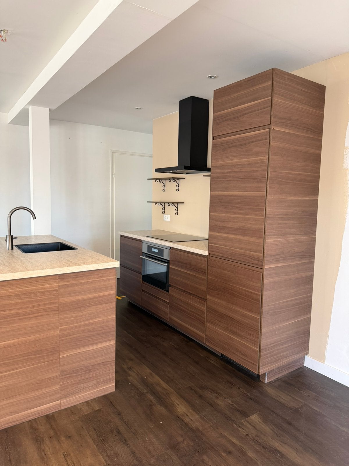 IKEA keuken+ kookeiland + inbouwapparatuur –zeer nette staat, Ophalen, Bruin, Overige typen, Zo goed als nieuw