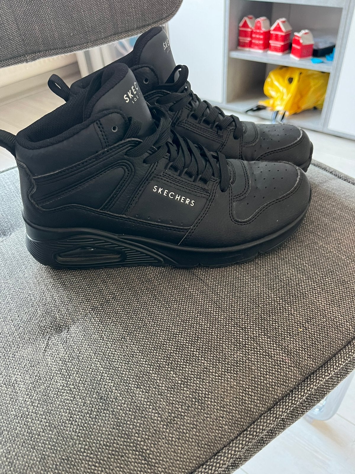 Skechers wandel schoenen, Ophalen of Verzenden, Zo goed als nieuw, Sneakers of Gympen