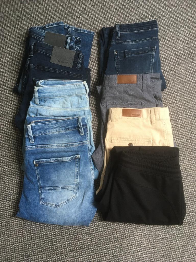 5 spijkerbroeken, 2 nette broeken en comfortbroek mt 28/34, Verzenden, Zo goed als nieuw, Overige maten