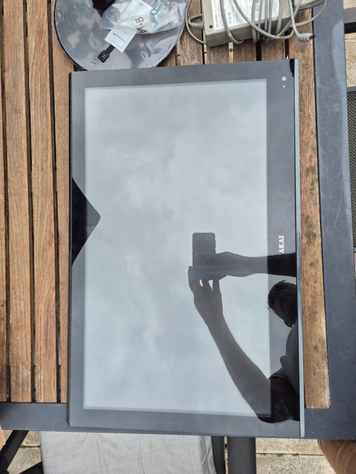 Akai televisie met DVD-speler (zonder afstandsbed, Gebruikt, 50 Hz, LCD, 40 tot 60 cm
