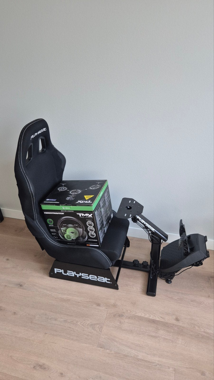 Playseat Evolution met Thrustmaster TMX racestuur, Spelcomputers en Games, Spelcomputers | Overige Accessoires, Ophalen, Racestoel