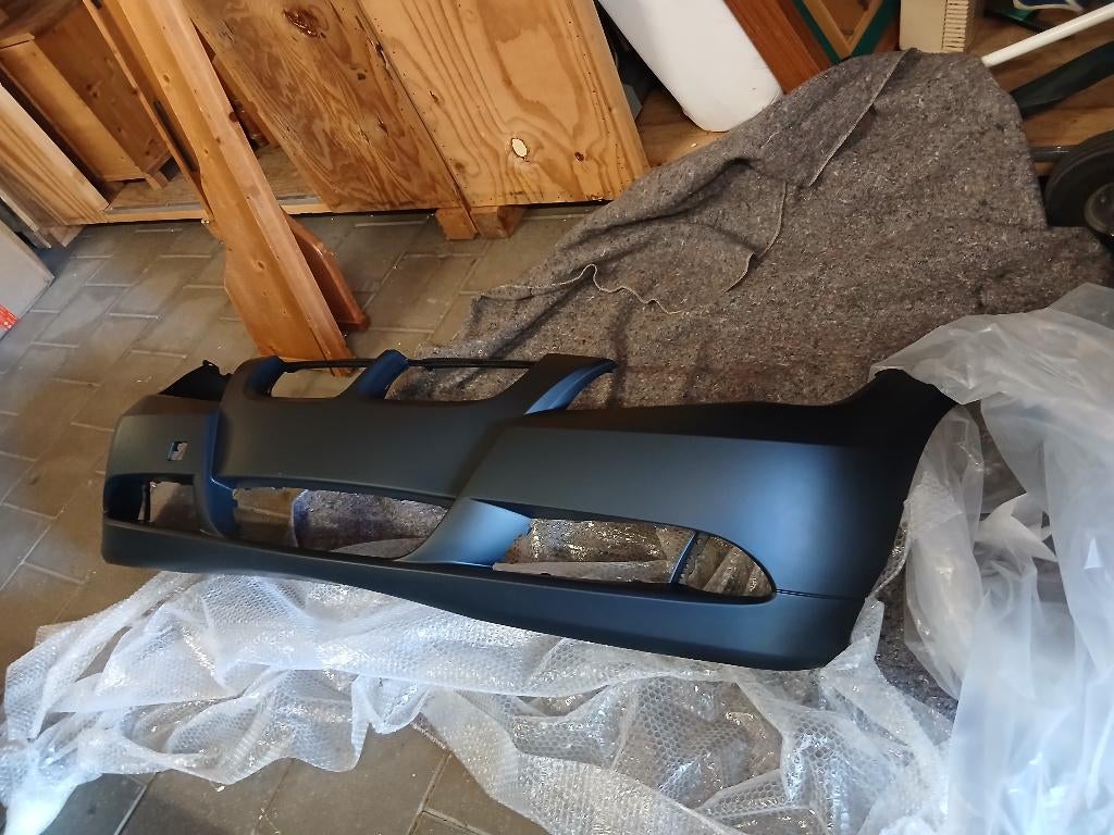 bumper BMW 3-serie E90 sedan E91 touring, Ophalen, ., Nieuw, Bumper