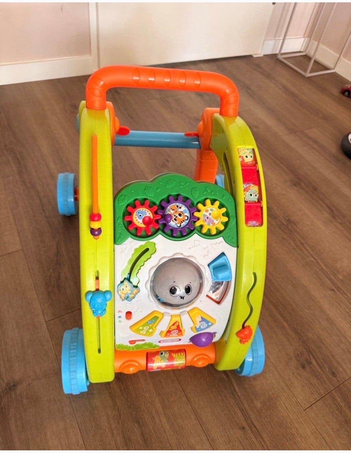 Little Tikes 3-in-1 Walker: Loopwagen, Duwwagen & Speelpanee, Ophalen, Zo goed als nieuw, Overige typen, Met licht